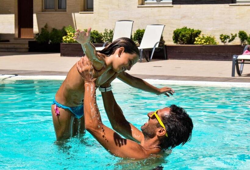 Aparthotel Novo Sancti Petri