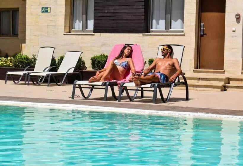 Aparthotel Novo Sancti Petri