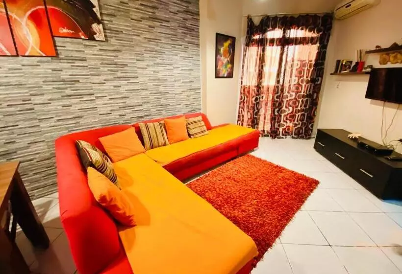 Desert Pearl Apartment