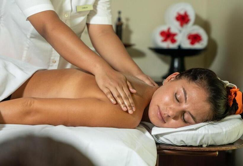 ホテル Adaaran Select Huduran Fushi   Premium All Inclusive