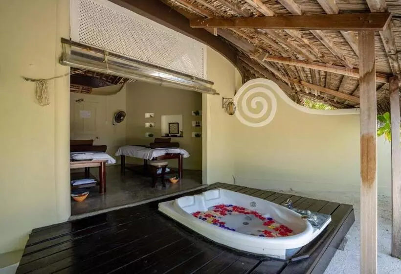 호텔 Adaaran Select Huduran Fushi   Premium All Inclusive