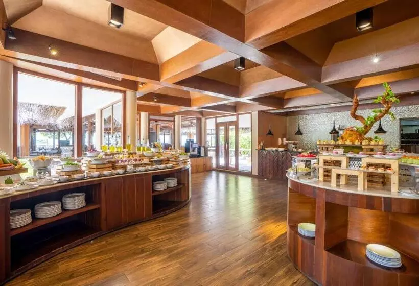 호텔 Adaaran Select Huduran Fushi   Premium All Inclusive