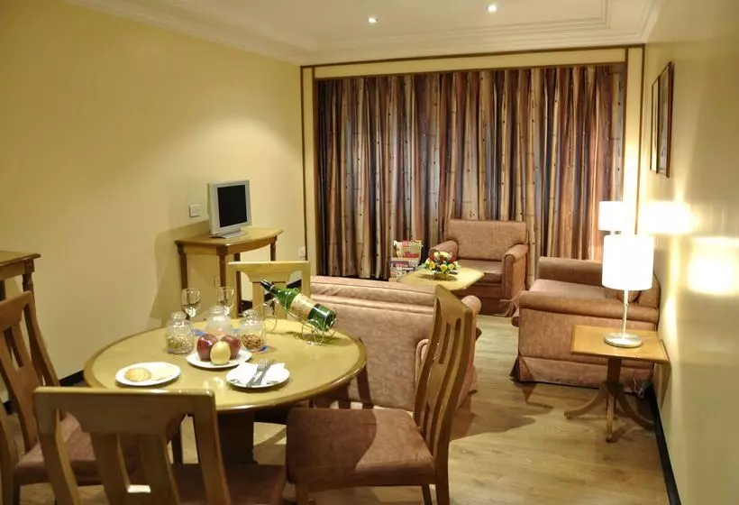 酒店 Aditya Park A Sarovar Portico