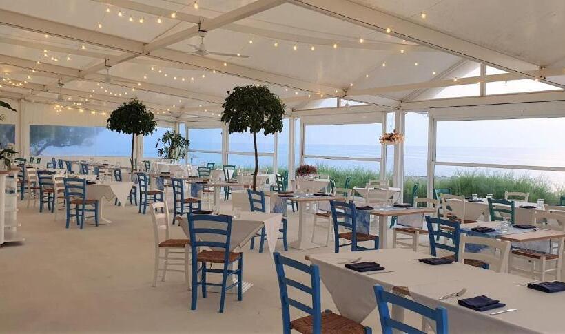 בית מלון כפרי Capo Nettuno