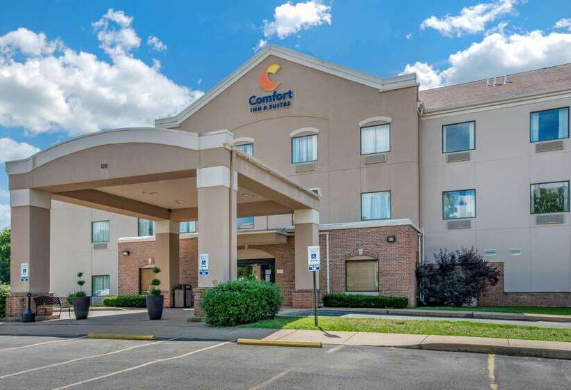 Отель Comfort Inn & Suites St. Louiso Fallon