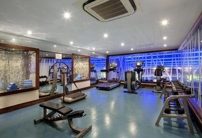 ホテル Crowne Plaza Istanbul Old City, An Ihg