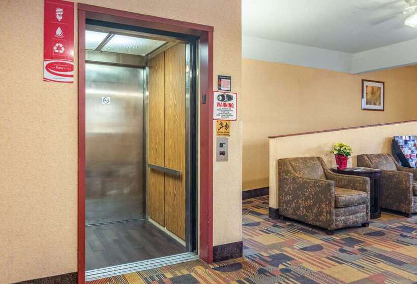 酒店 Econo Lodge Kent   Akron West