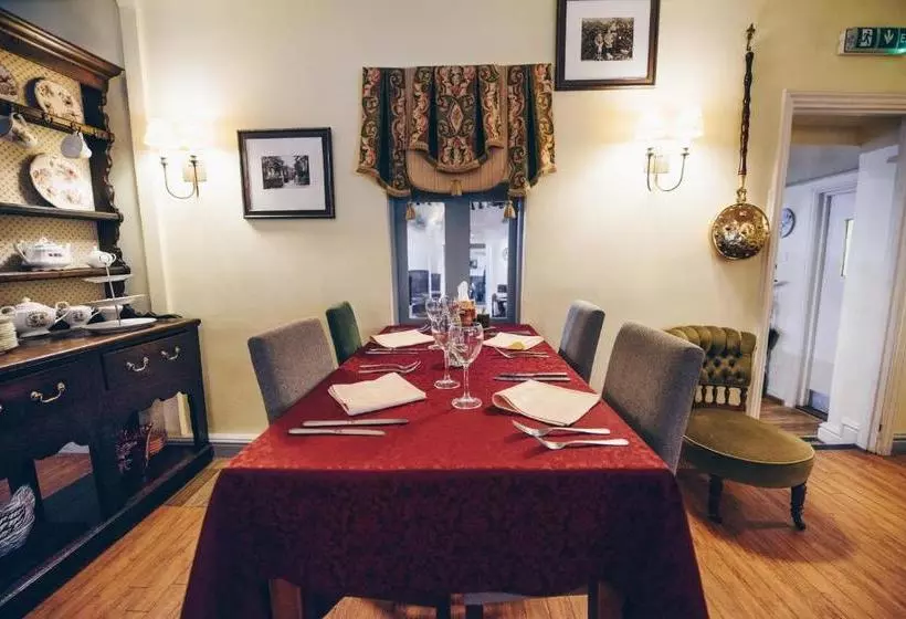 酒店 Fox Country Inn