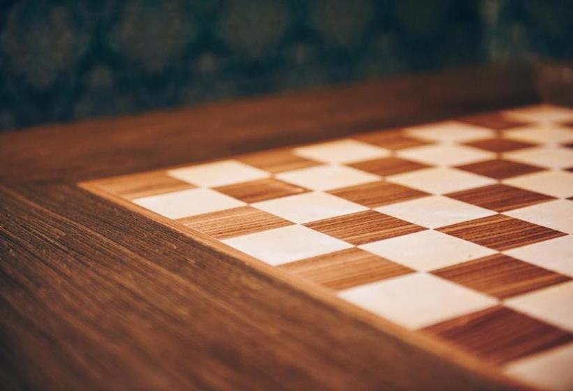 Отель Fox Country Inn