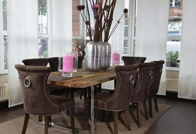 בית מלון כפרי Friends Huckelhoven