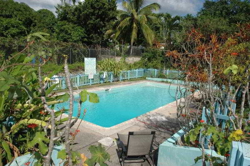 فندق Gardens Of Liganeau