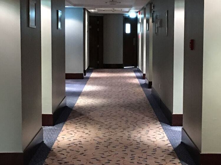 Kingsgate Hotel By Millennium