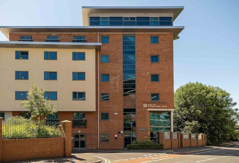 Hotel Legacy Preston International