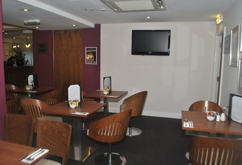 Hotel Legacy Preston International