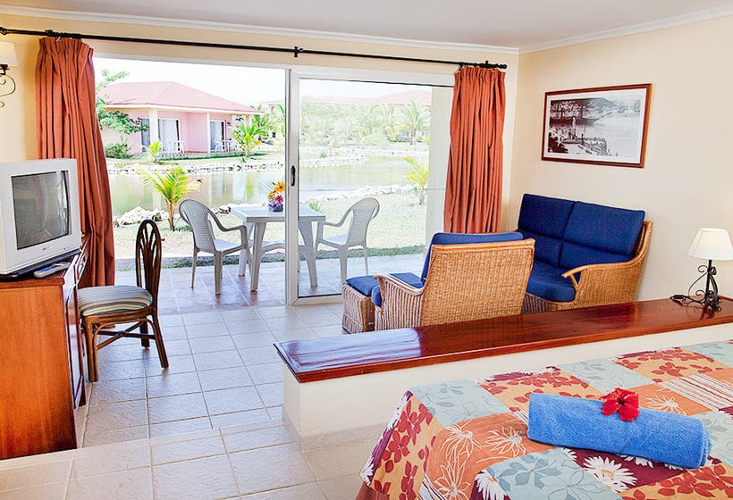 Memories Caribe Beach Resort - Adults Only