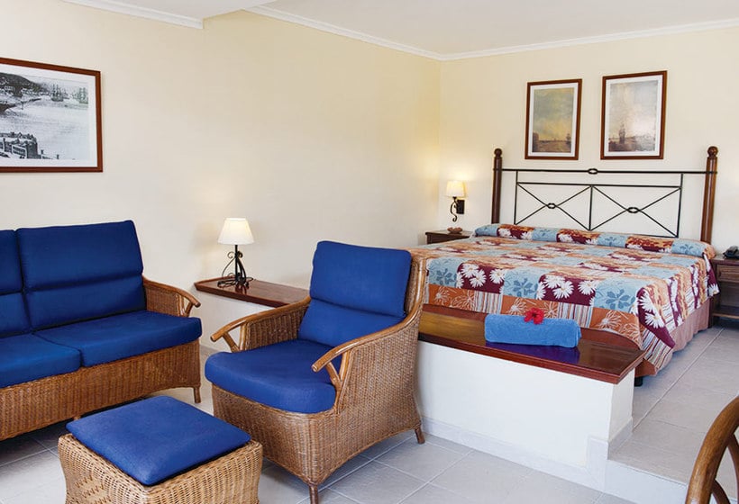 Memories Caribe Beach Resort - Adults Only