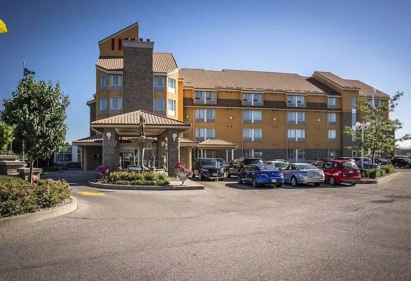 ホテル Monte Carlo Inn Barrie   Newly Renovated