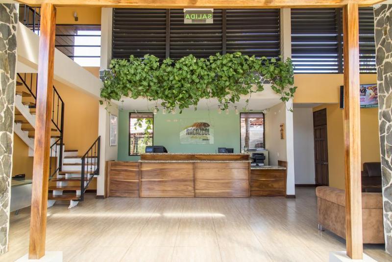 هتل Nacazcol Playas Del Coco