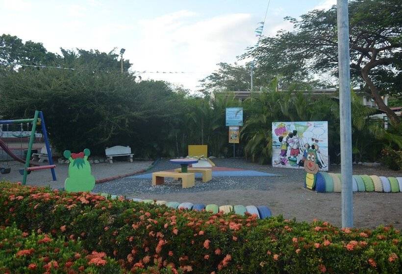 هتل Nacazcol Playas Del Coco