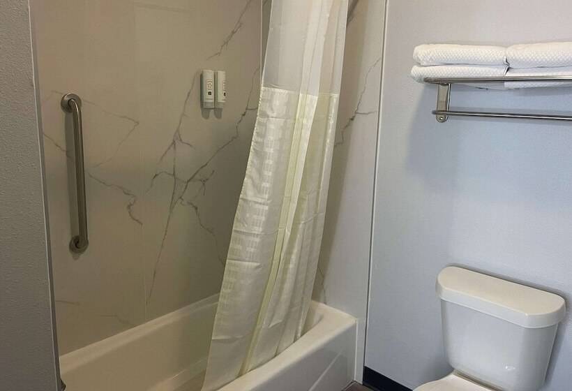 בית מלון כפרי Quality Suites