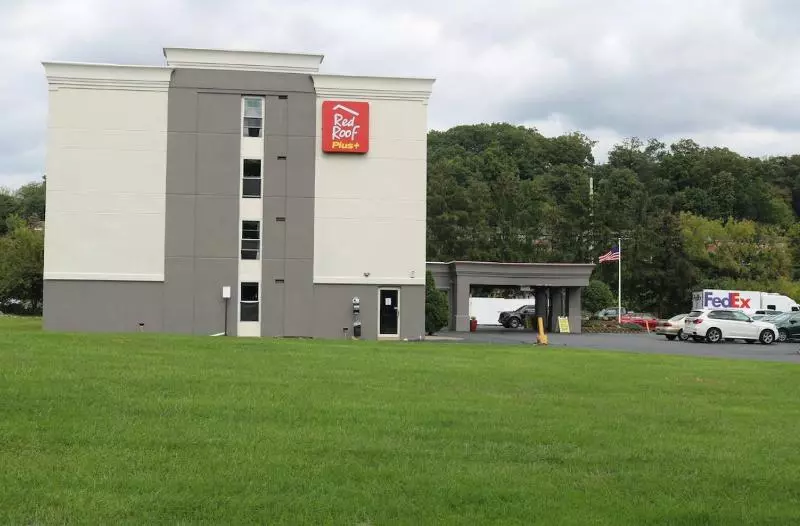 Отель Quality Inn