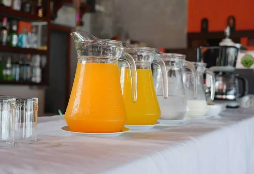 Hotelli Samui Honey Cottages Beach Resort   Sha Extra Plus