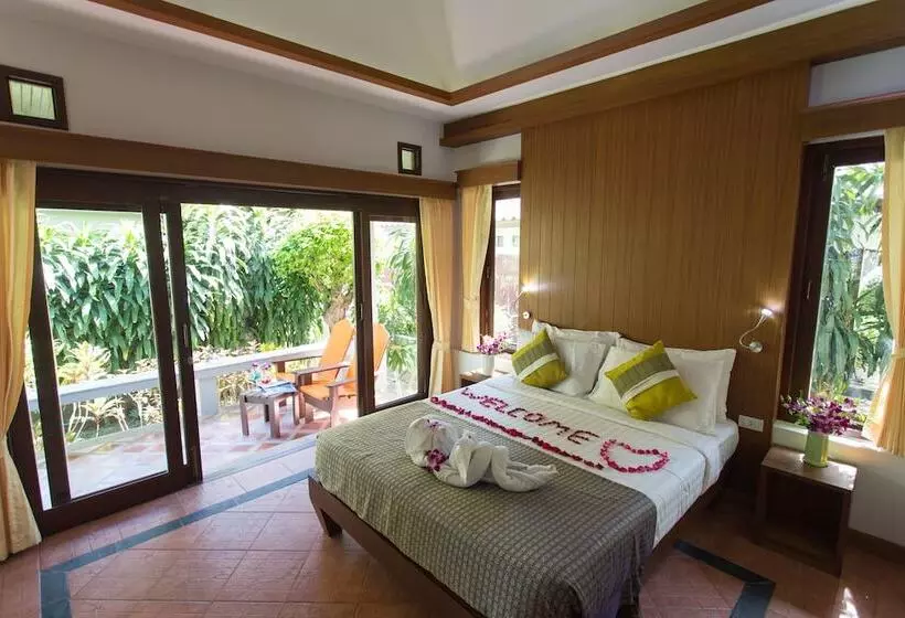 Hotelli Samui Honey Cottages Beach Resort   Sha Extra Plus
