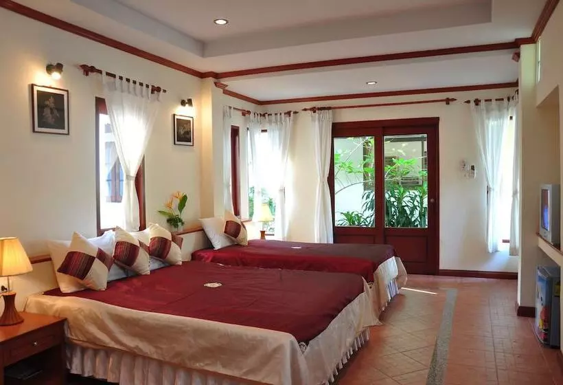 Hotelli Samui Honey Cottages Beach Resort   Sha Extra Plus
