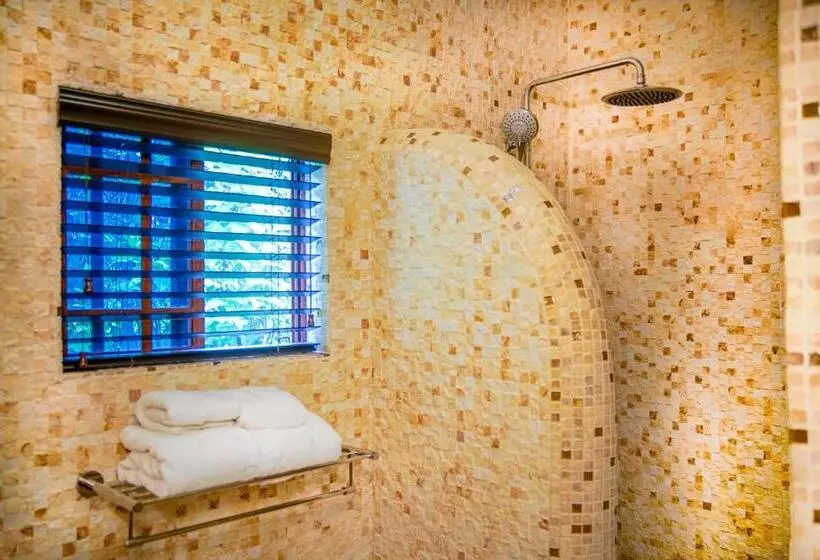 Отель Sunrise Club