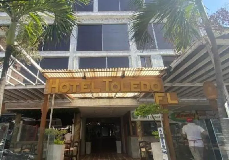 Отель Toledo Fl