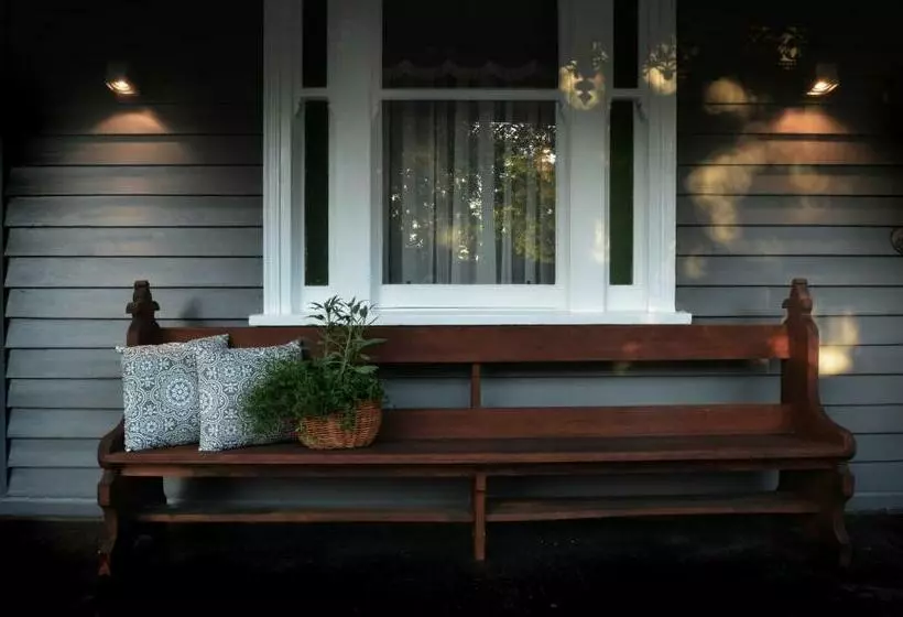 Aamiaismajoitus (B&B) Clement House