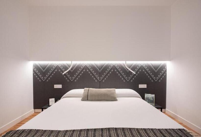 تختخواب و صبحانه Domu' Montegrappa 54