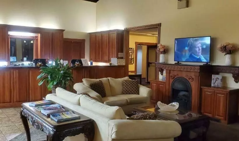 ホテル Americas Best Value Inn Chippewa Falls