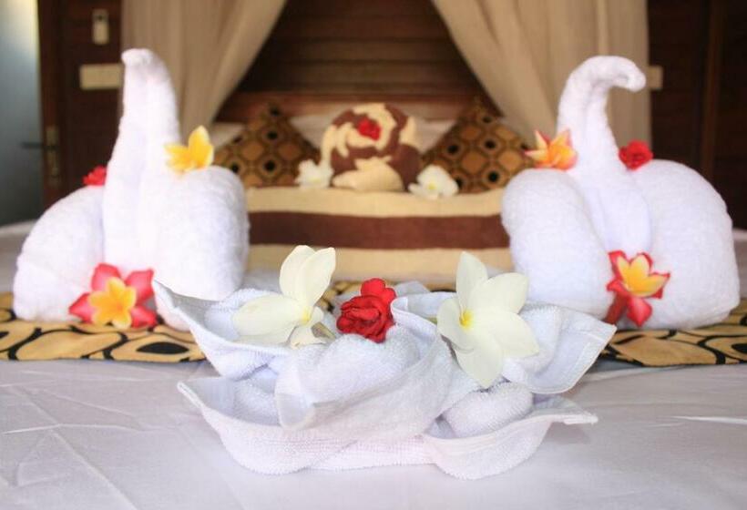 호텔 Bagus Dream Beach Villa Lembongan