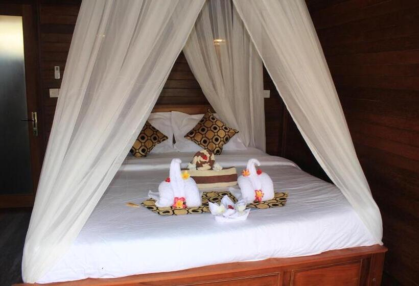 호텔 Bagus Dream Beach Villa Lembongan