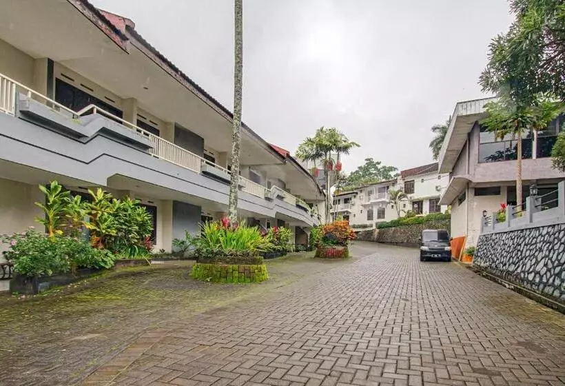 Hotelli Capital O 90071 Paralayang View