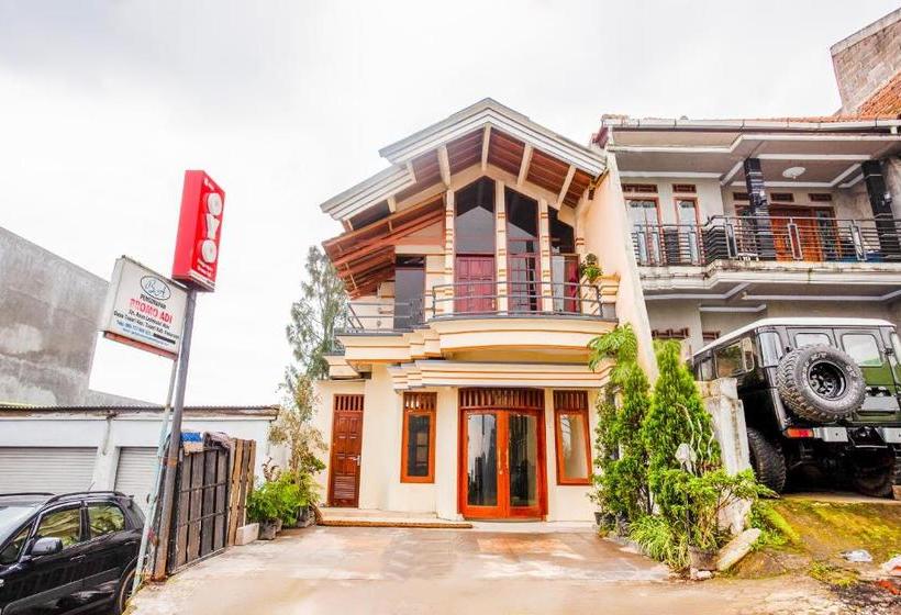 Hotel Oyo 3004 Penginapan Bromo Adi