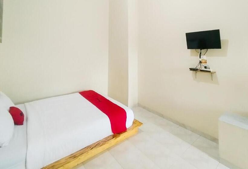 هتل Reddoorz Syariah At Shakira Alesha Enggal