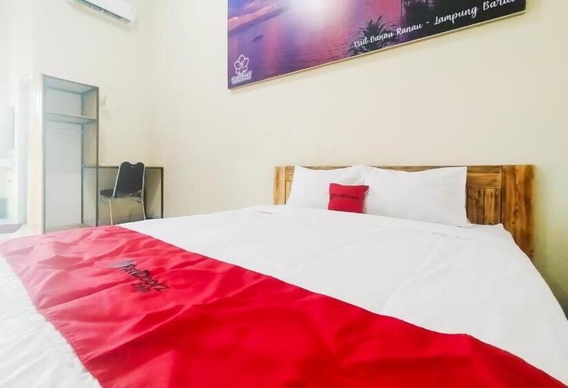 هتل Reddoorz Syariah At Shakira Alesha Enggal