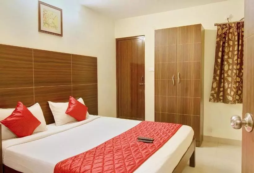 هتل Oyo 4494 Amrita Inn