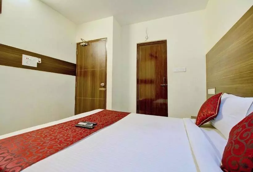 هتل Oyo 4494 Amrita Inn