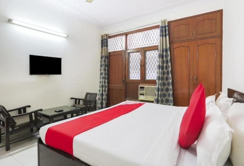 호텔 Oyo 76225 Occazia