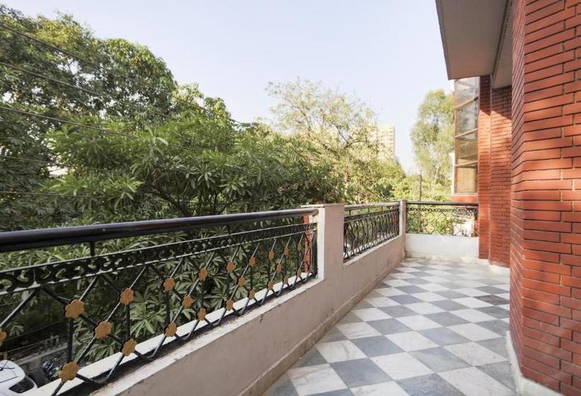 호텔 Oyo 76225 Occazia