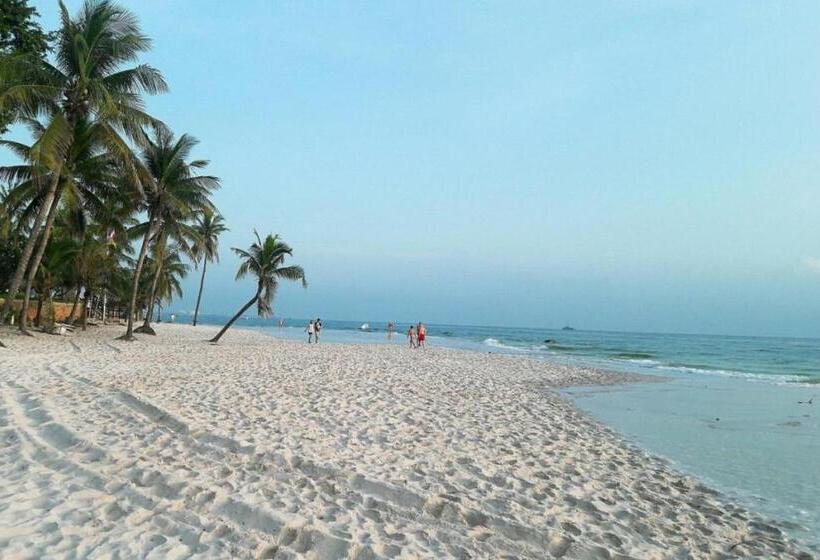 هتل Tong Mee House Hua Hin