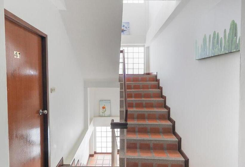 هتل Tong Mee House Hua Hin