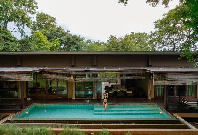 Mountain Creek Golf Resort & Residences