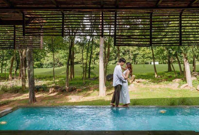 Mountain Creek Golf Resort & Residences