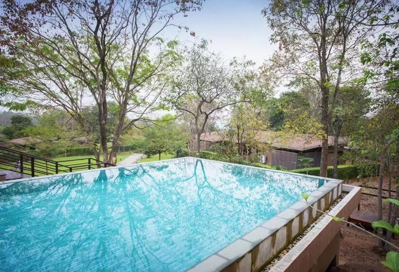 Mountain Creek Golf Resort & Residences