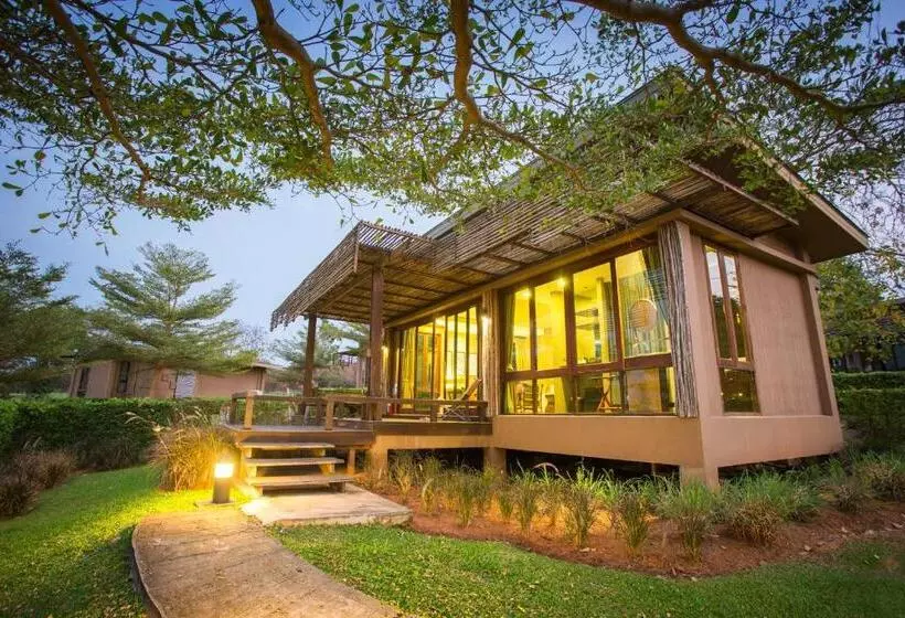 Mountain Creek Golf Resort & Residences