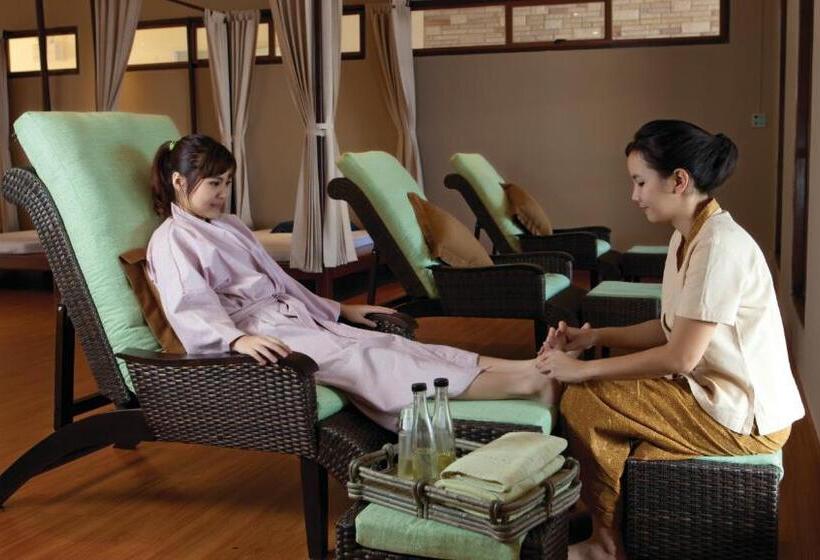 Mountain Creek Golf Resort & Residences